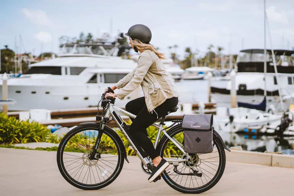 Get Ready to Commute in Style with the CrossCurrent X E-Bike