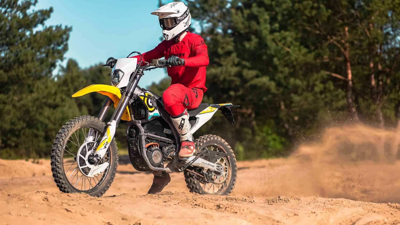 Surron Storm Bee: Changing the Game in Off-road Racing