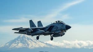 Navy Aircraft Incident Near Mt. Rainier Sparks Search Effort