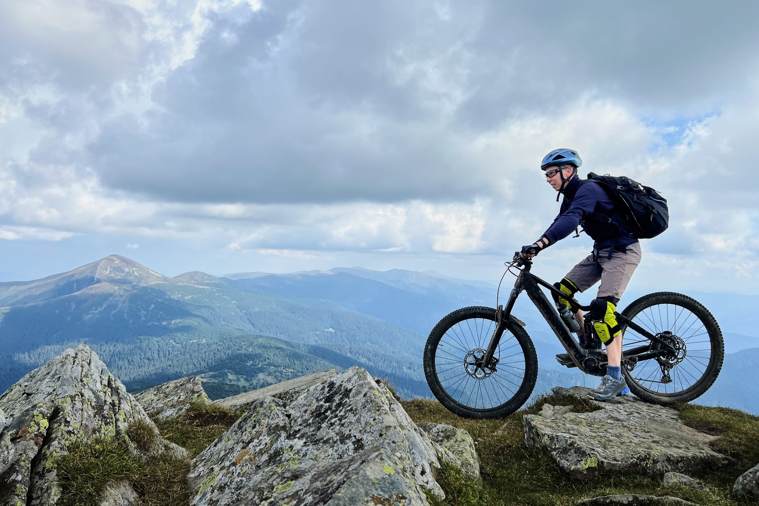 The Rise of Electric Mountain Bikes: Empowering Cyclists to Conquer New Heights